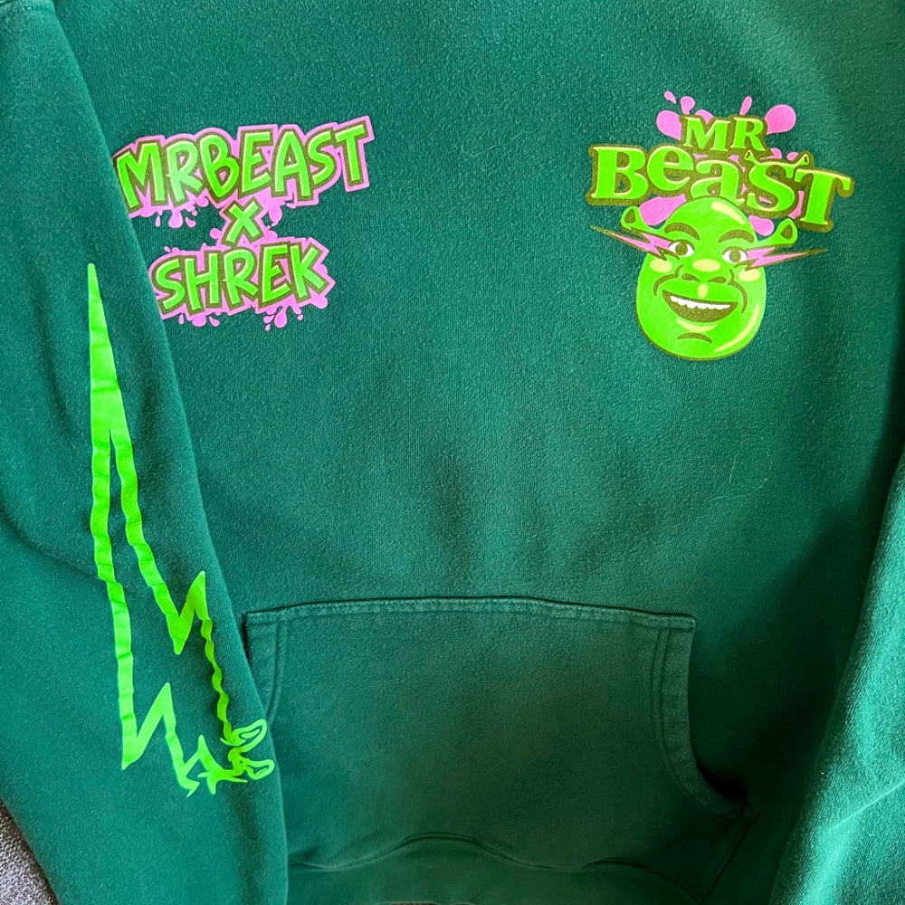 Mr Beast X Shrek Sweatshirt (Authentic)